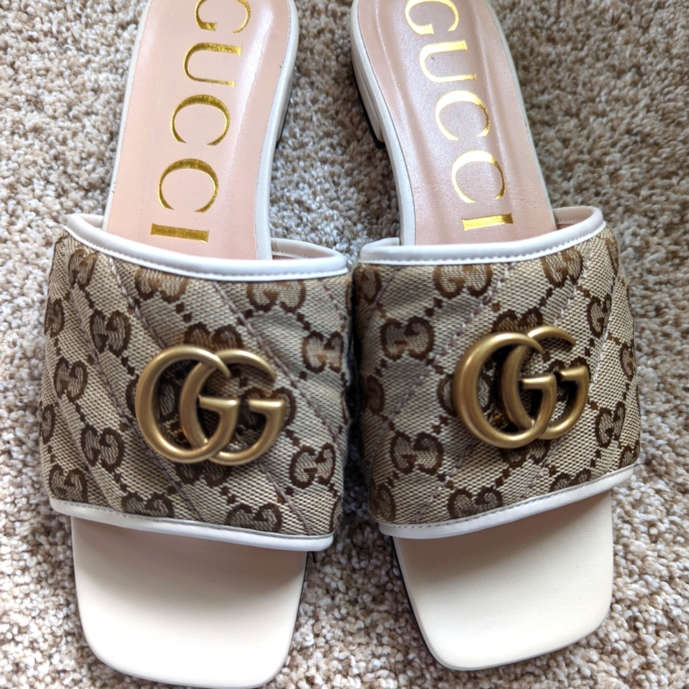Gucci slide sandals double G size  8.5